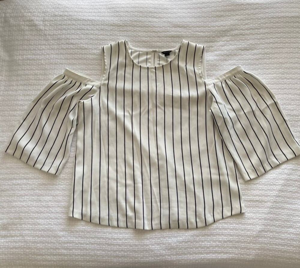L Ann Taylor White and Black Striped Cold Shoulder Top